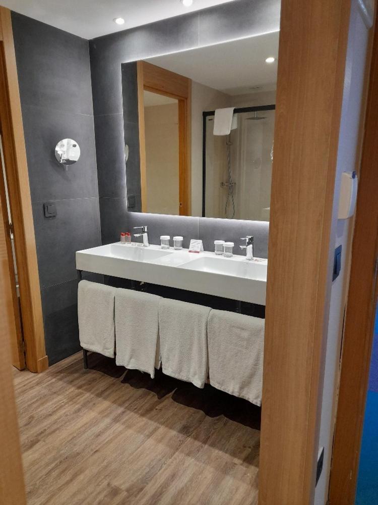 Sommos Hotel Benasque Spa Екстер'єр фото
