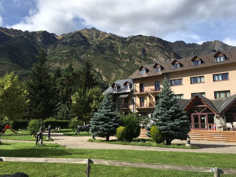 Sommos Hotel Benasque Spa Екстер'єр фото